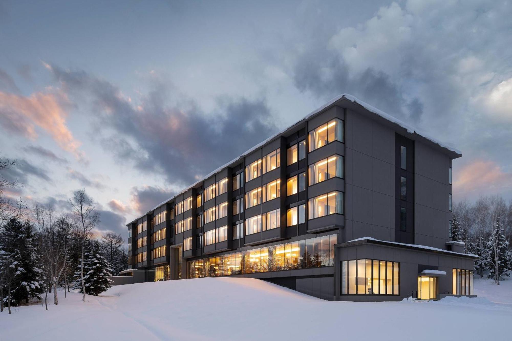 Higashiyama Niseko Village, A Ritz-Carlton Reserve Exterior photo